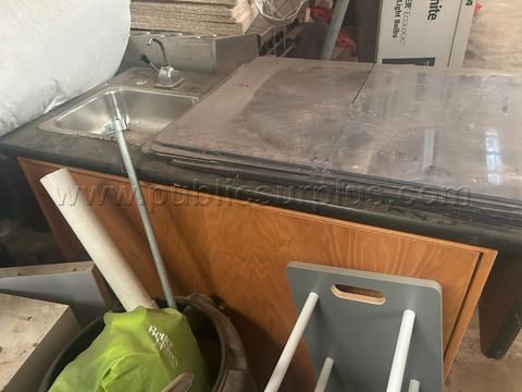 Mobile Science Lab Table