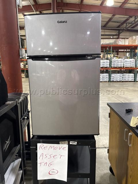 Mini refrigerator on cart