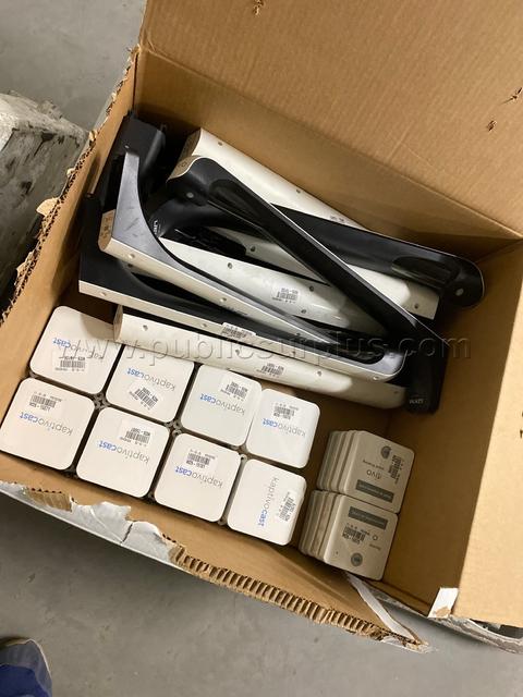 Box of [8] Kaptivo Whiteboard Cam Systems + Receivers + Cast Modules - OL - VVV3