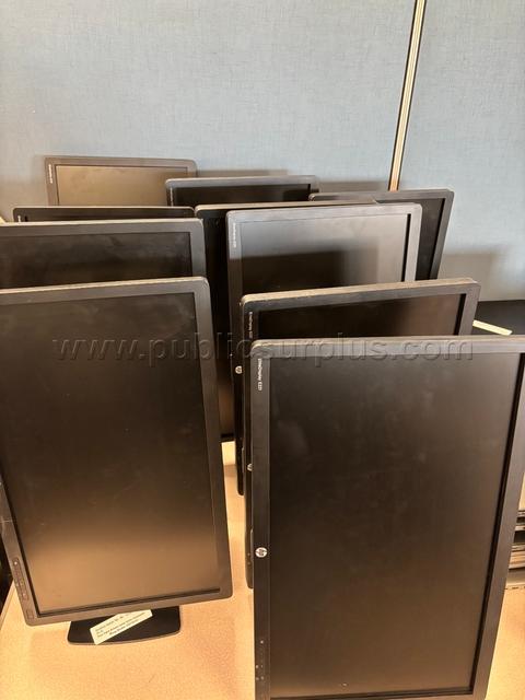 Monitor - HP ~ Lot 10
