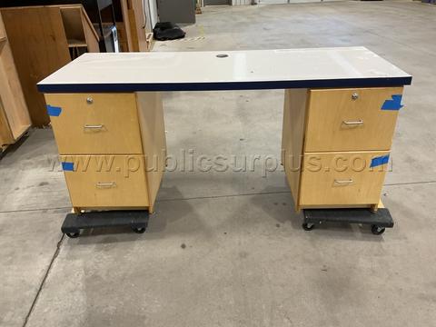 WOOD DESK W/4 DRAWERS
