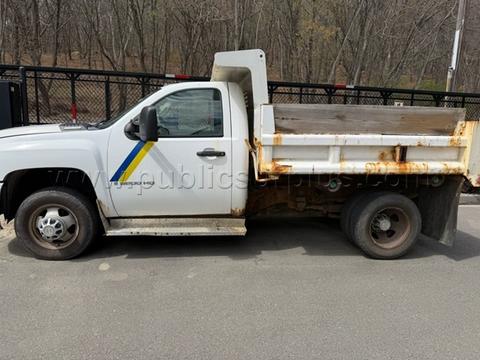 2008 Chevrolet 3500 Dump Truck