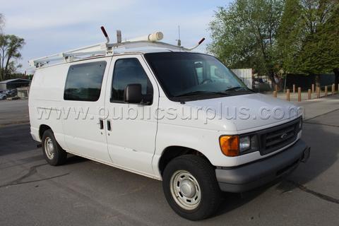 2005 FORD ECONOLINE E150 ~6279~