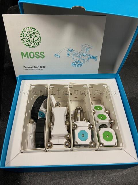 MOSS Robot Construction System