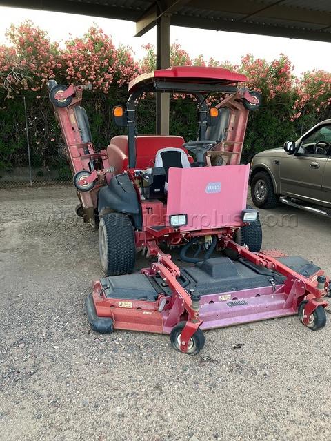 Toro Groundsmaster 5900 Field Mower