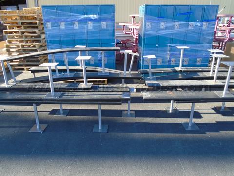 4 TURQUOISE LOCKERS / BLACK BENCHES