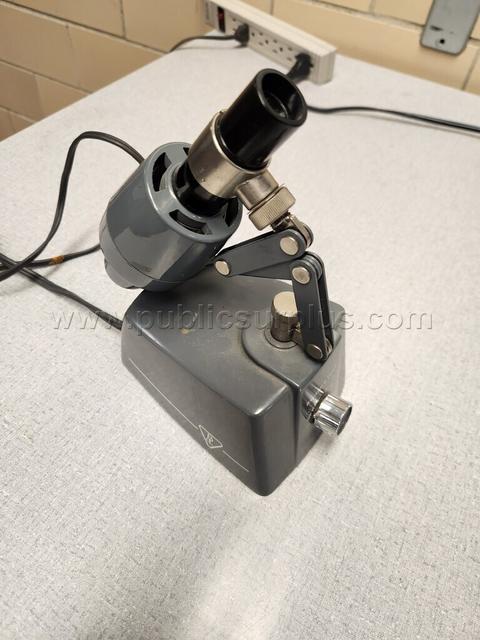 Bausch & Lomb Illuminator