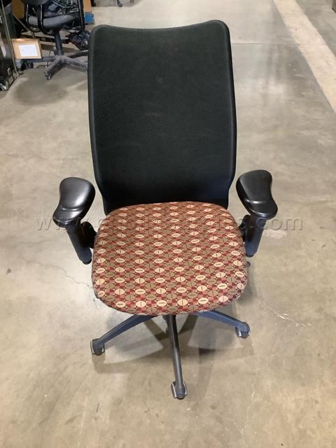 7858 - Office Chair