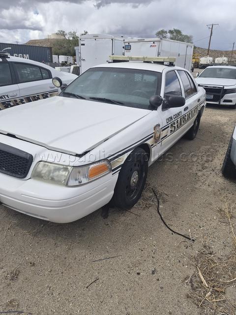 2010 Ford Crown Vic 101201