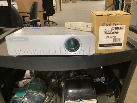 7866 - Panasonic Projector w/Remote & Spare Bulb