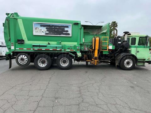 2013 Autocar Xpeditor ACX Side Loader