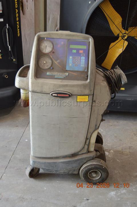 A/C Machine- Robinair (S/N 162032)