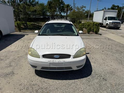 Ford Taurus Wagon