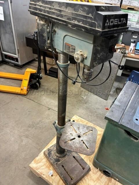 Delta Drill Press Model No. 17-900