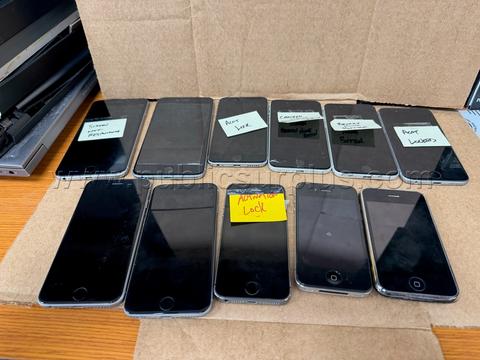 Older iPhone lot - various condition
